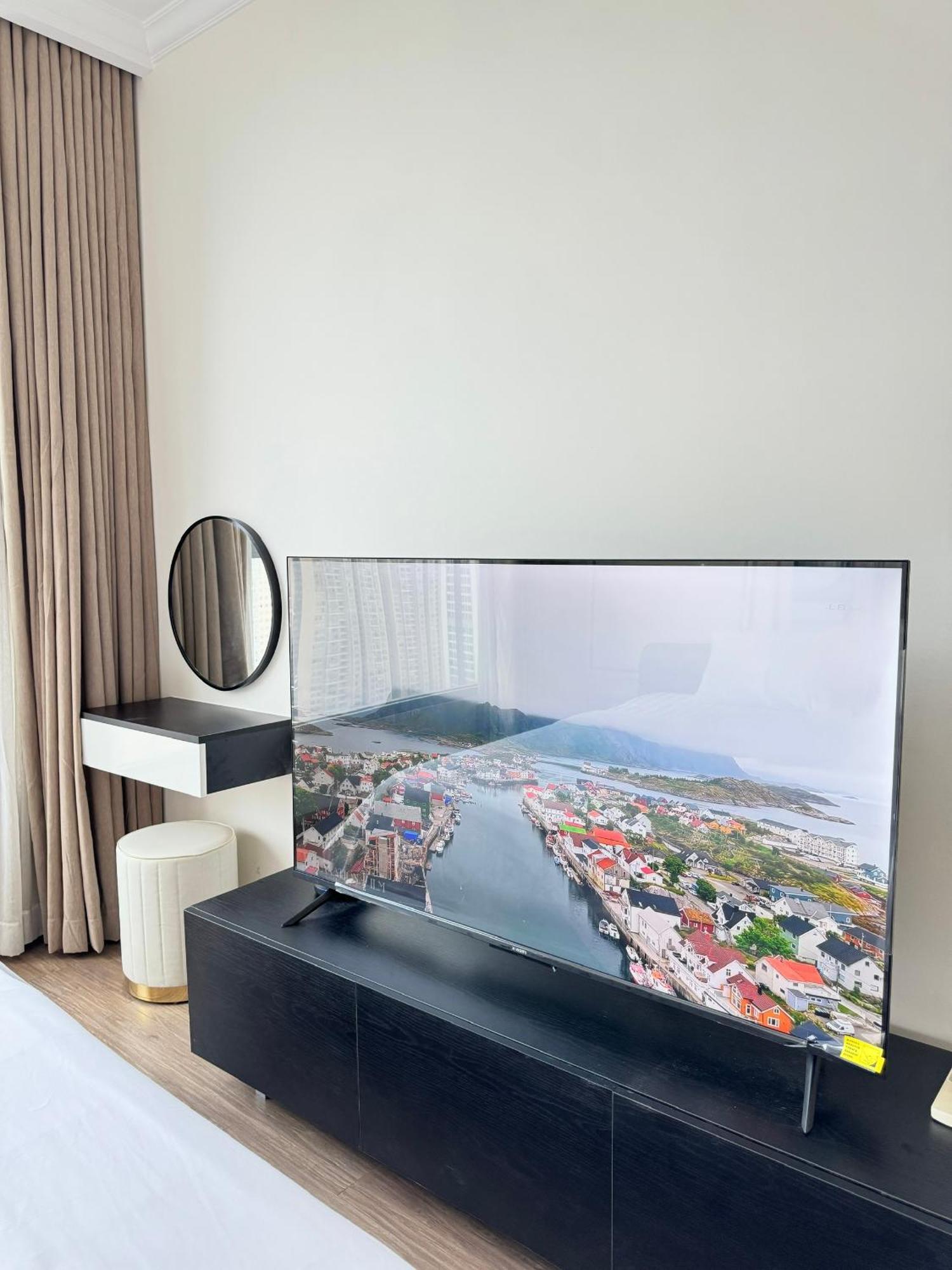 Landmark Luxury Residence - Luna Apartment Хошимин Экстерьер фото