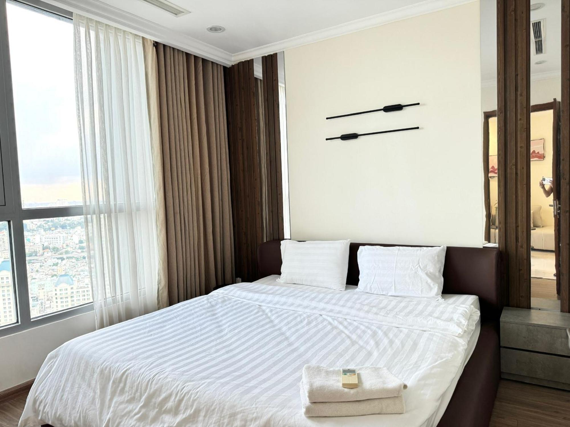 Landmark Luxury Residence - Luna Apartment Хошимин Экстерьер фото